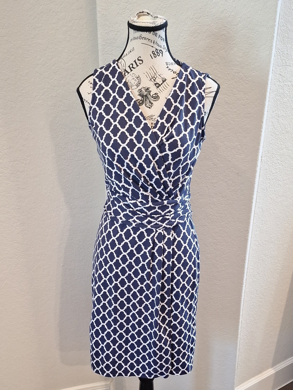 J. McLaughlin Sleeveless Navy Blue & White Faux Wrap Dress Stretchy Size XS
